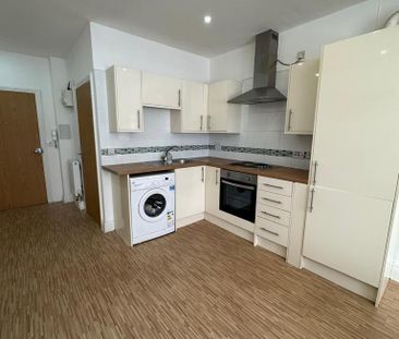 Studio to rent - Photo 3