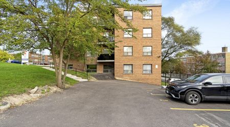 For Lease - 183 Berry Road Unit# 1, Toronto, Ontario - Photo 2