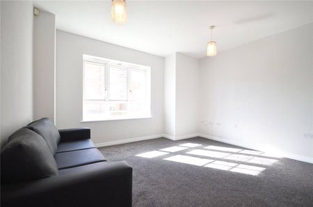 16 Kilmaine Avenue, Moston, Manchester, M9 7FN - Photo 2