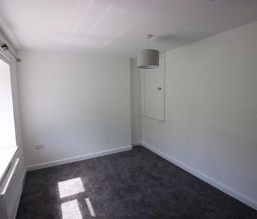 3 bedroom property to rent - Photo 4