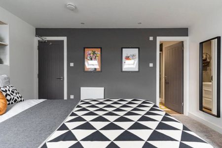 7 bedroom terraced house to rent - Photo 4