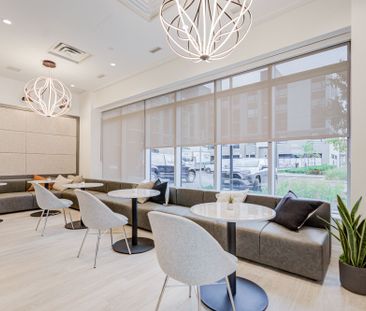 For Lease - 3250 Carding Mill Trail Unit# 401, Oakville, Ontario - Photo 1