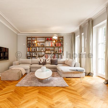 Simply Beautiful - Photo 2