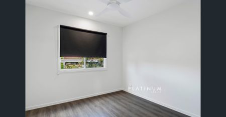 Charming Coastal Home in the Heart of Palm Beach! - Photo 3