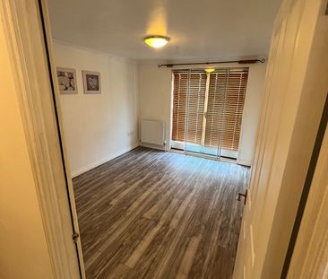 2 Bed Flat, Blenheim Court, RG1 - Photo 5