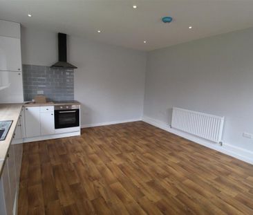 1 bedroom terraced house to rent - Photo 2