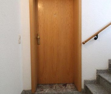 Helle 2-Zimmerwohnung in Marmoroptik - Photo 1