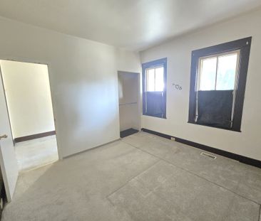 For Lease - 939 Wellington Street, Windsor, Ontario - Photo 3