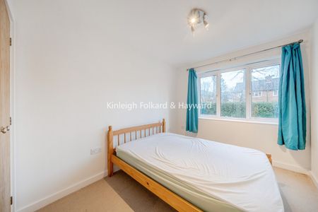 Princes Way, Southfields, London, SW19 - Photo 3