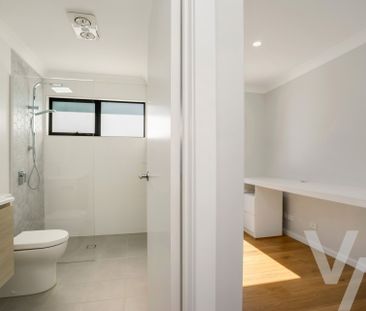 3/3 Ryhope Street, Mount Hutton - Photo 5