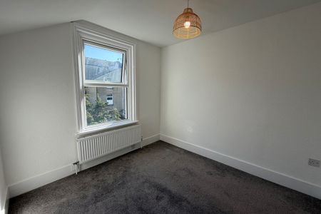 Langney Road, EASTBOURNE - Photo 3
