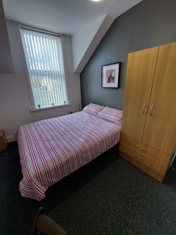 Room Available SR2 - Sunderland Room 1 - Photo 2