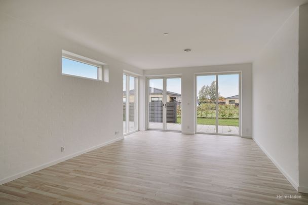 4-værelses Pyramidehus på 109 m² i Middelfart - Photo 1