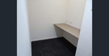 Spacious Terrace Home! - Photo 3