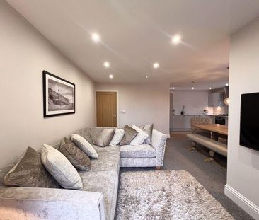 2 bedroom property to rent - Photo 1