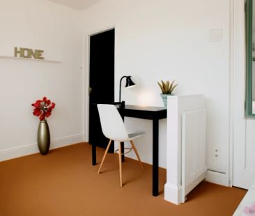 4 Bed 1 Bath - Photo 2