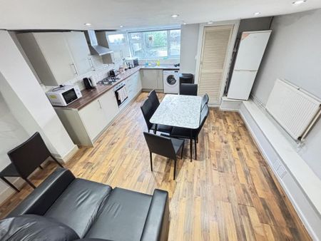 5 bedroom house to rent - Photo 3