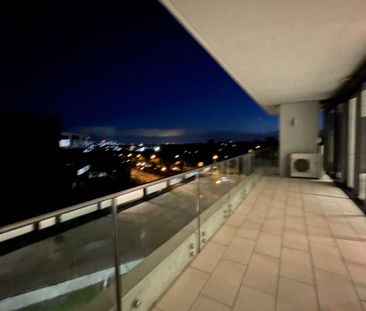 Ryde Garden Stunning Nearly Brand New One Bedroom with huge study r... - Photo 6