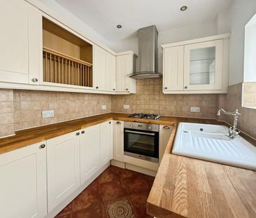 2 bedroom semi-detached house to rent - Photo 1