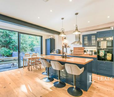 2 bedroom semi-detached house to rent - Photo 3