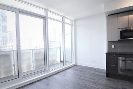 For Lease - 403 Church Street Unit# 2403, Toronto, Ontario - Photo 4