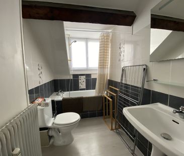 HENRIVILLE APPARTEMENT DE TYPE F1 BIS AVEC CAVE - Photo 6