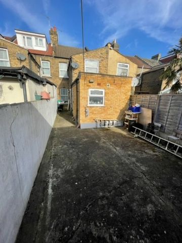 Rothsay Road, Forest Gate E7 - Photo 5