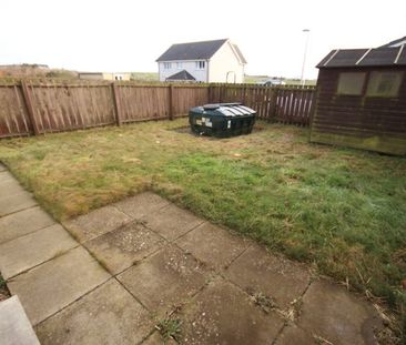 18 Den View, AB42 4PB, Peterhead - Photo 3