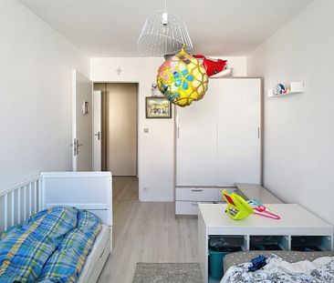 Appartement à louer - REIMS - CENTRE - CAMILLE LENOIR - Photo 4
