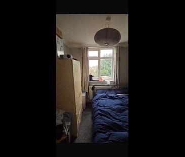 Room in a Shared House, Dollis Hill Lane, NW2 - Photo 4