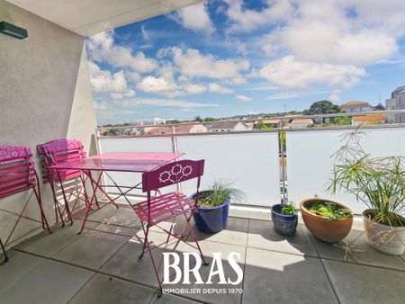 Location Appartement 2 pièces 46m² ST SEBASTIEN SUR LOIRE 44230 - Photo 5