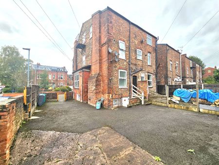 Albert Road, Levenshulme, Manchester, M19 - Photo 3