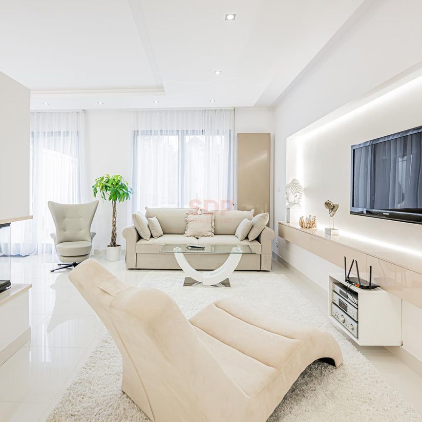 1/2 bliźniaka na Ołtaszynie | wysoki standard - Photo 1