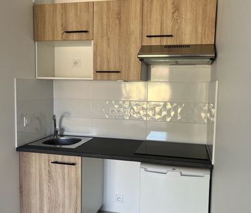 Location Appartement 2 pièces 38m² - Photo 6