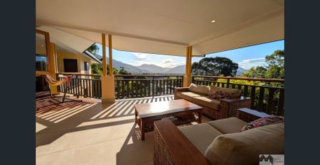 RESORT-STYLE FURNISHED HOME WITH POOL & SPA - MOST BILLS INCLUDED - Photo 3