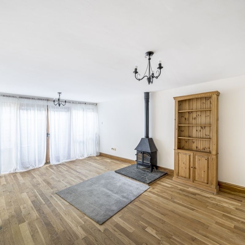 3 bedroom house to rent - Photo 1