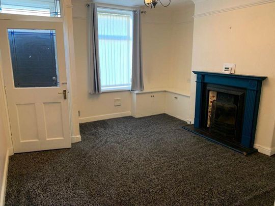 2 bedroom terraced house to rent - Photo 1