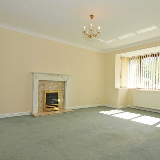 4 bedroom Four Bedroom Detached House to rent - Photo 1