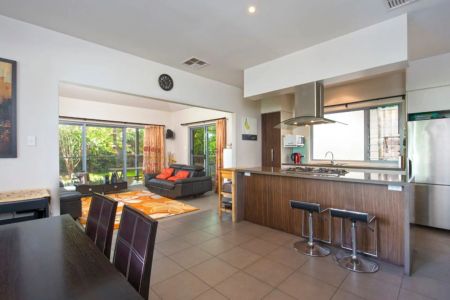 43 Nordica Street, - Photo 3