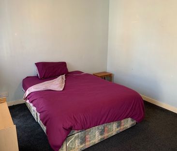 Room in a Shared House, London, SE16 - Photo 3