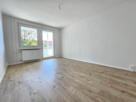 Traumwohnung komplett NEU mit Balkon - Photo 4