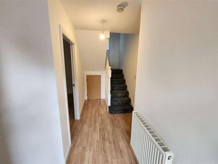 Heatley Gardens, Bolton, BL5 - Photo 2