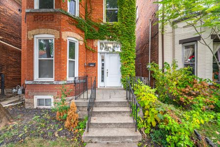 For Lease - 67 West Avenue Unit# Unit #2 - Second Floor, Hamilton, Ontario - Photo 3