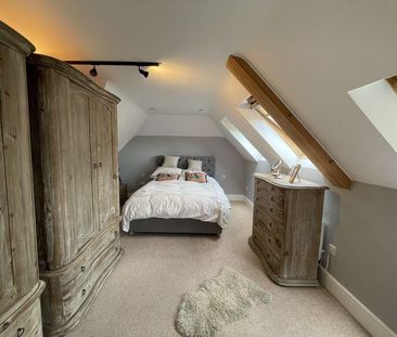 4 bedroom detached house to rent - Photo 3