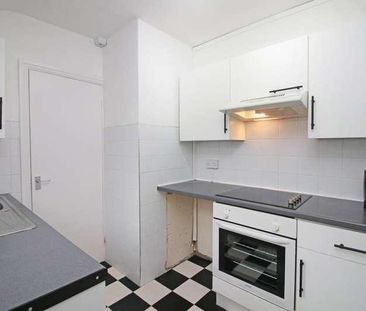 Victoria Street, Fleetwood, FY7 - Photo 4