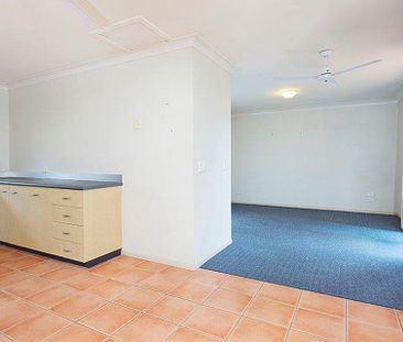 Unit 3/49 Nicholson Street, - Photo 2