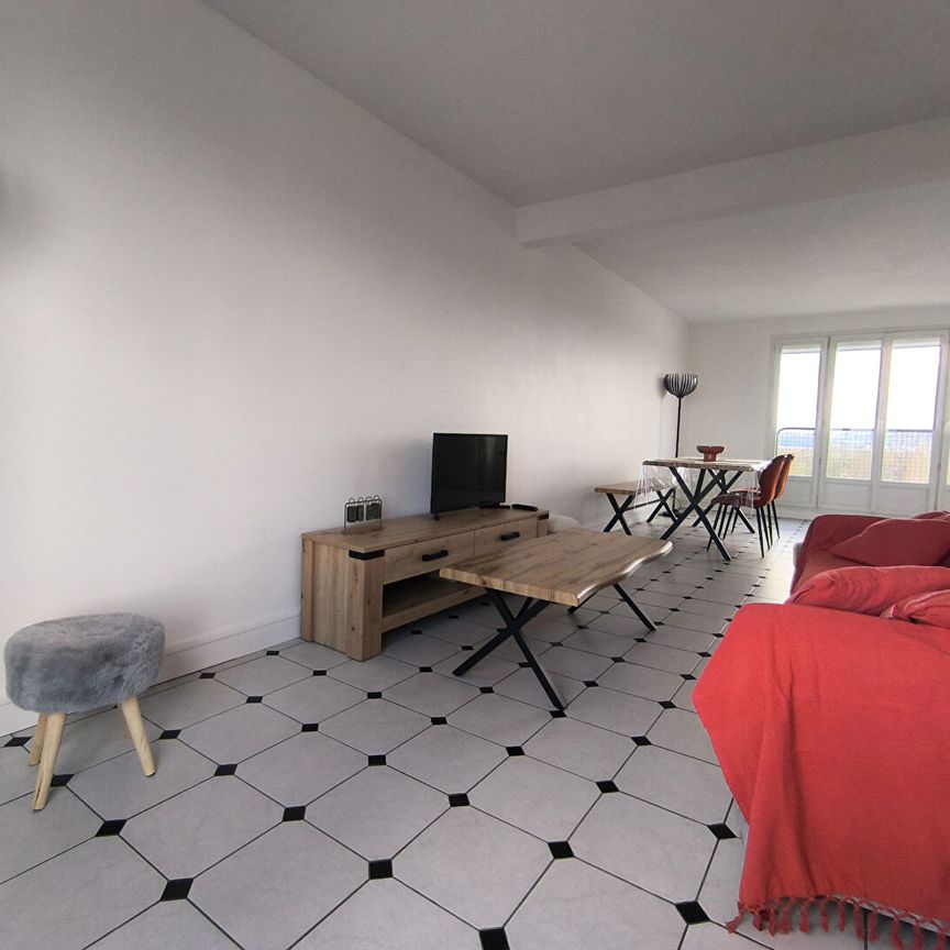 Location Appartement 4 pièces 65m² - Photo 1