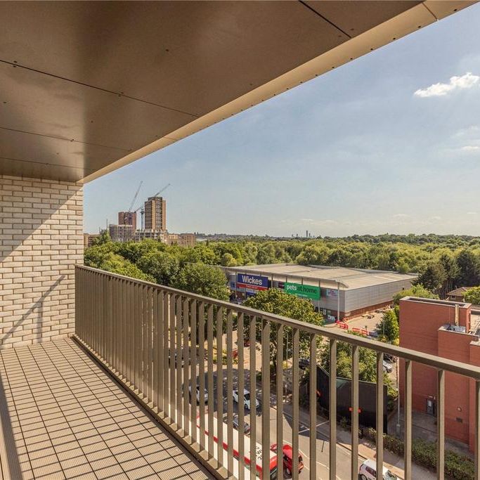 3 bedroom apartment to rent - Photo 2