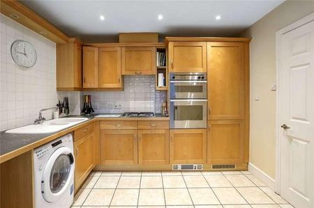 Marston Gate, Winchester, Hampshire, SO23 - Photo 5