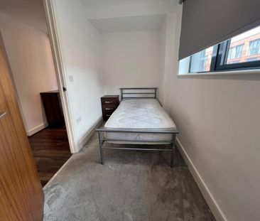 2 bedroom flat to rent - Photo 5